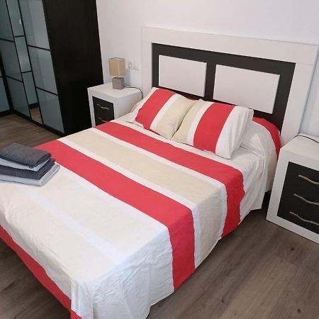 Apartamento El Torreon, Con Opcion A Parking Zaragoza Bagian luar foto