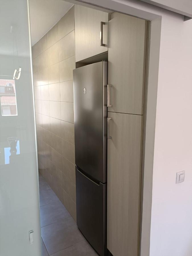 Apartamento El Torreon, Con Opcion A Parking Zaragoza Bagian luar foto